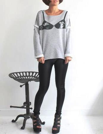 Smart Casual Bra Print Drop Shoulder Top Sweatshirt Size Eu36-38, Uk8-10, Us4-6
